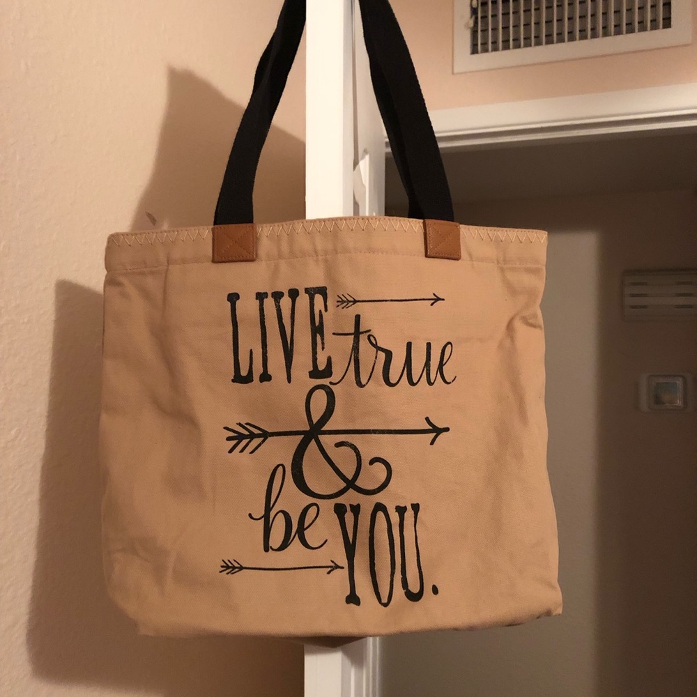 NWOT Thirty-one tote